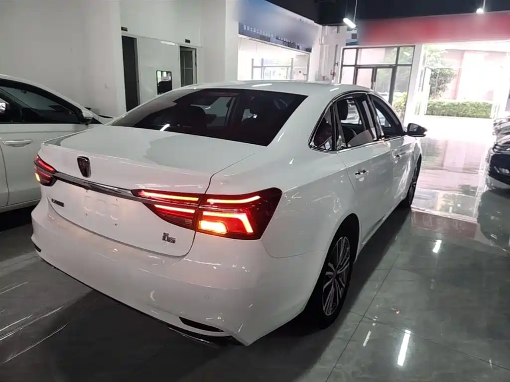 Roewe i6 Classic — фото 7