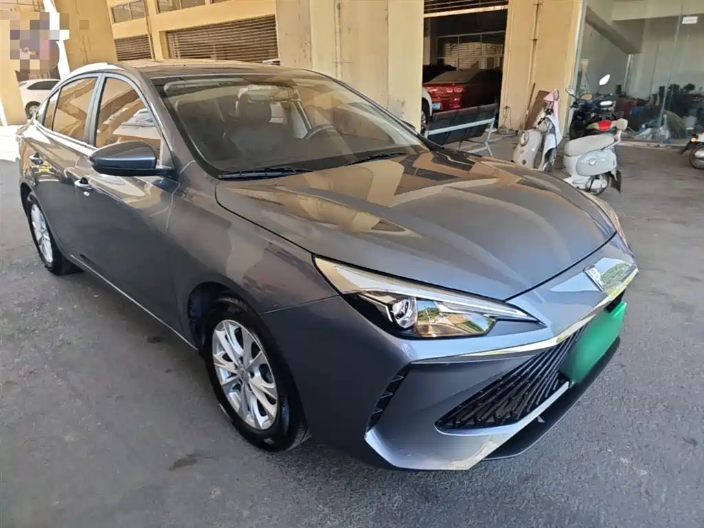 Roewe i5 — фото 4
