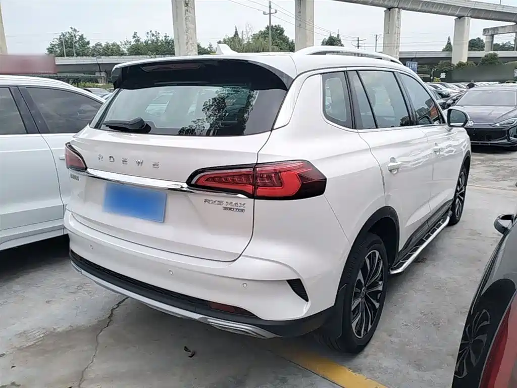 Roewe RX5 MAX — фото 7