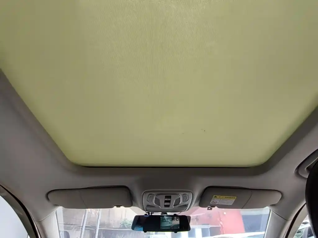 Roewe RX5 MAX — фото 18