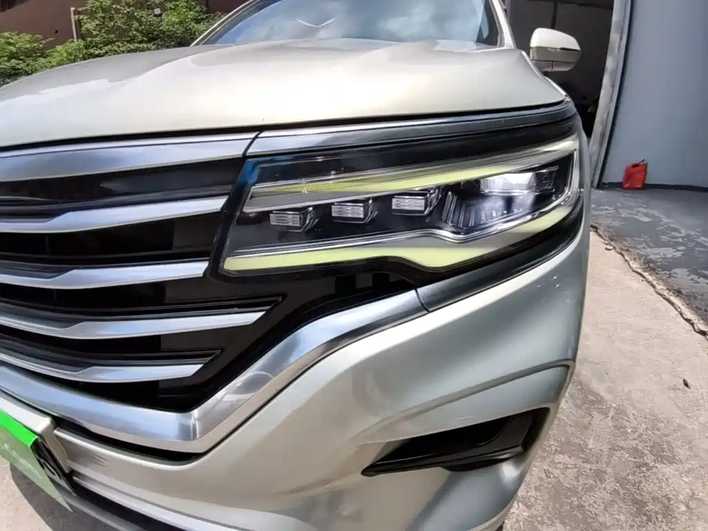 Roewe RX5 MAX — фото 24
