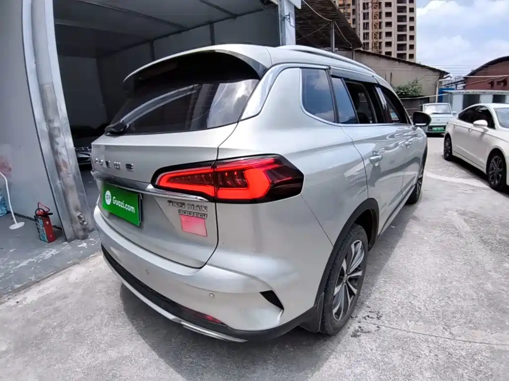 Roewe RX5 MAX — фото 7