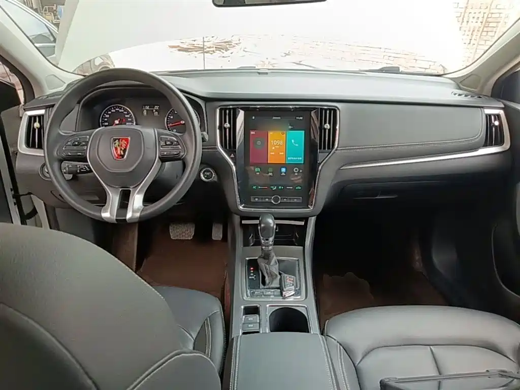 Roewe i6 Classic — фото 10