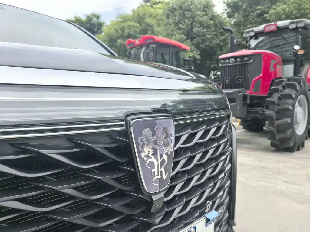 Roewe iMAX8 — фото 6