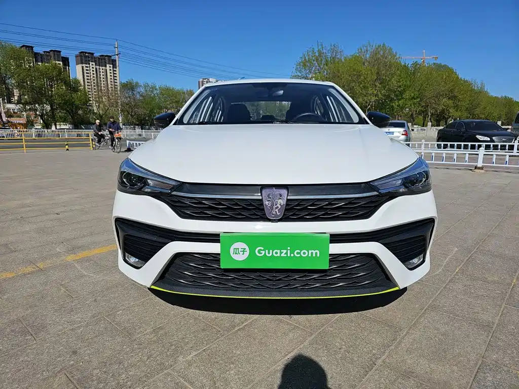 Roewe i5 — фото 3