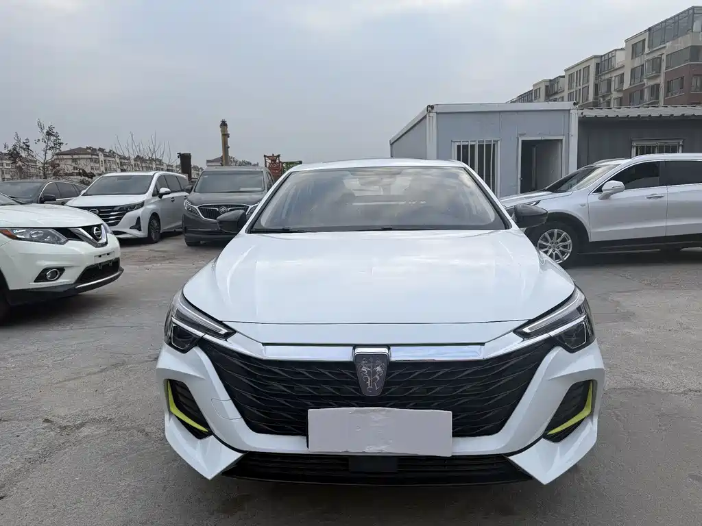 Roewe i6 MAX New Energy — фото 2