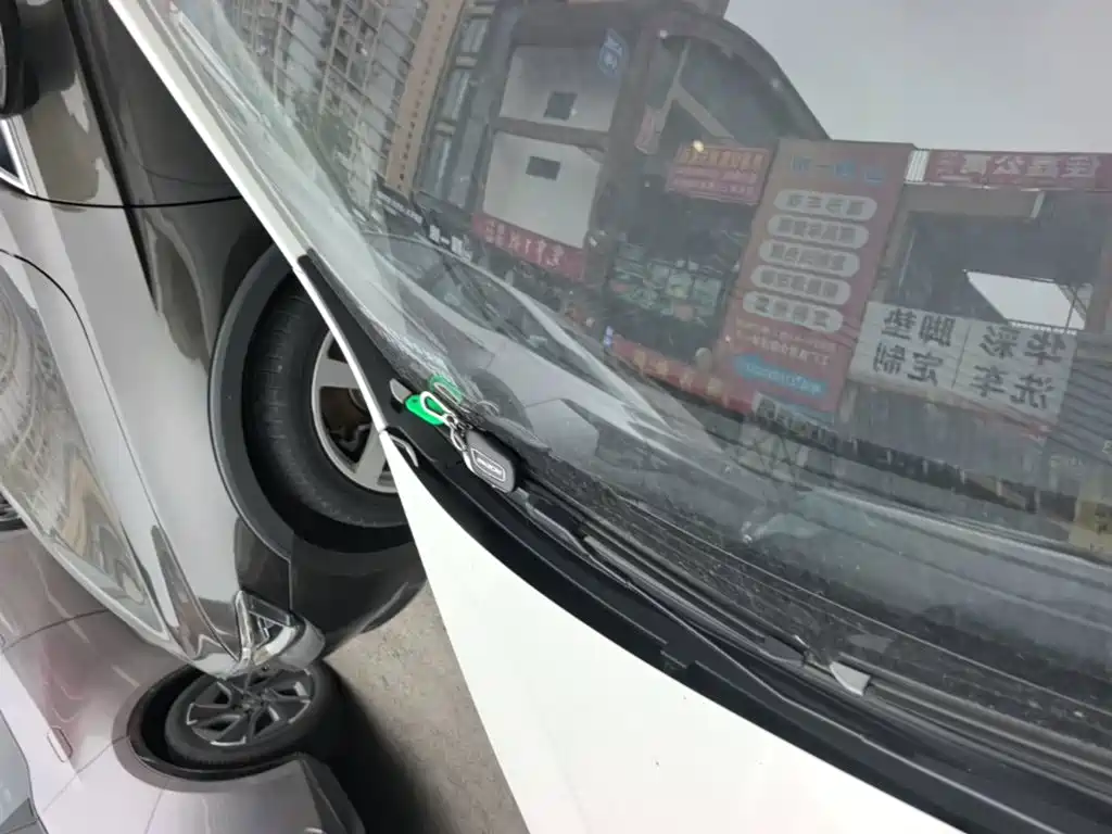 Roewe i5 — фото 9
