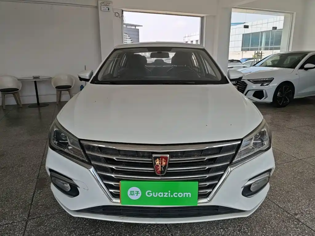 Roewe i5 — фото 3