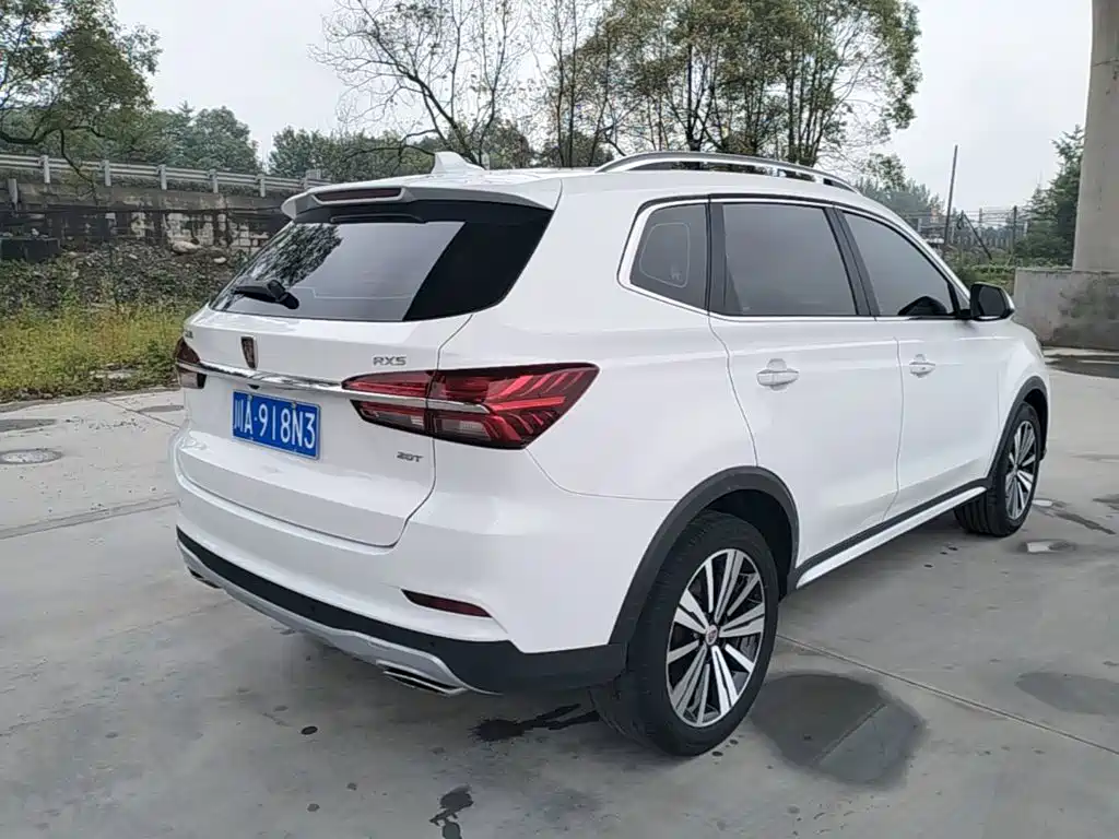 Roewe RX5 — фото 7