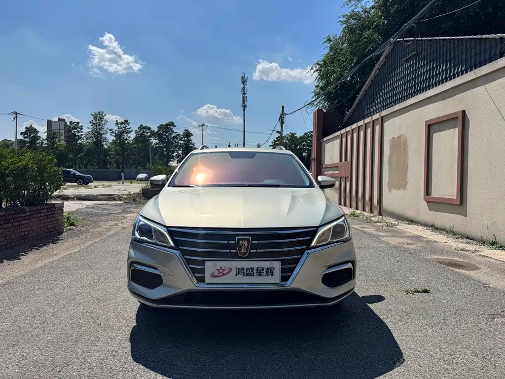 Roewe Ei5 — фото 2
