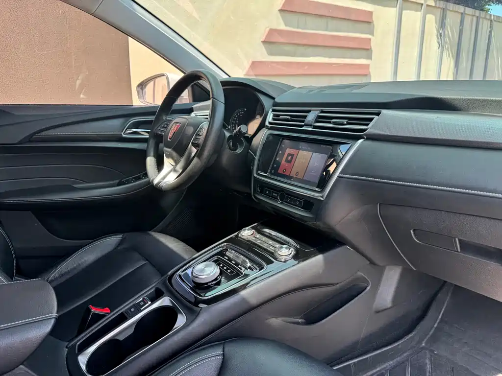 Roewe Ei5 — фото 20