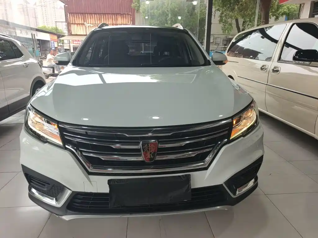 Roewe RX3 — фото 3