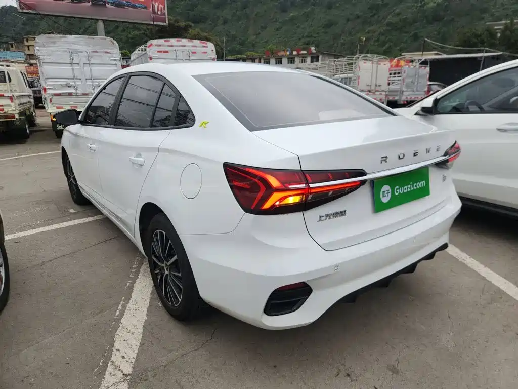 Roewe i5 — фото 23