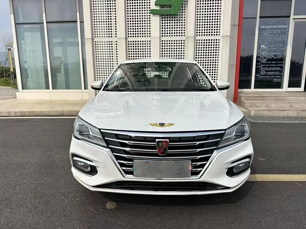 Roewe i5 — фото 2