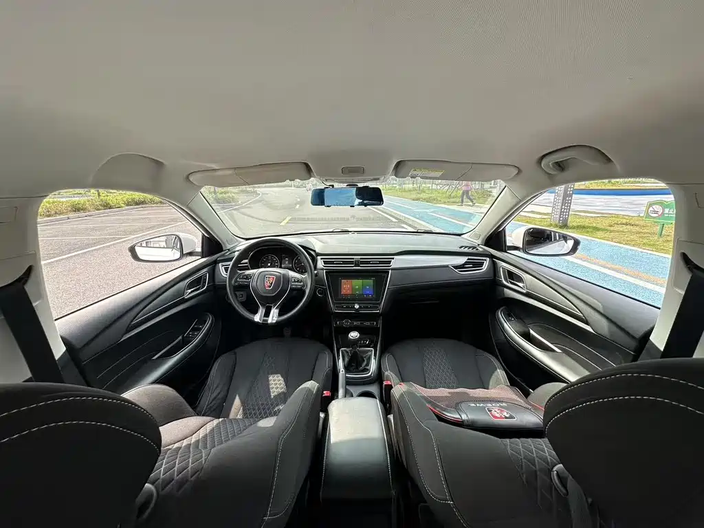 Roewe i5 — фото 14