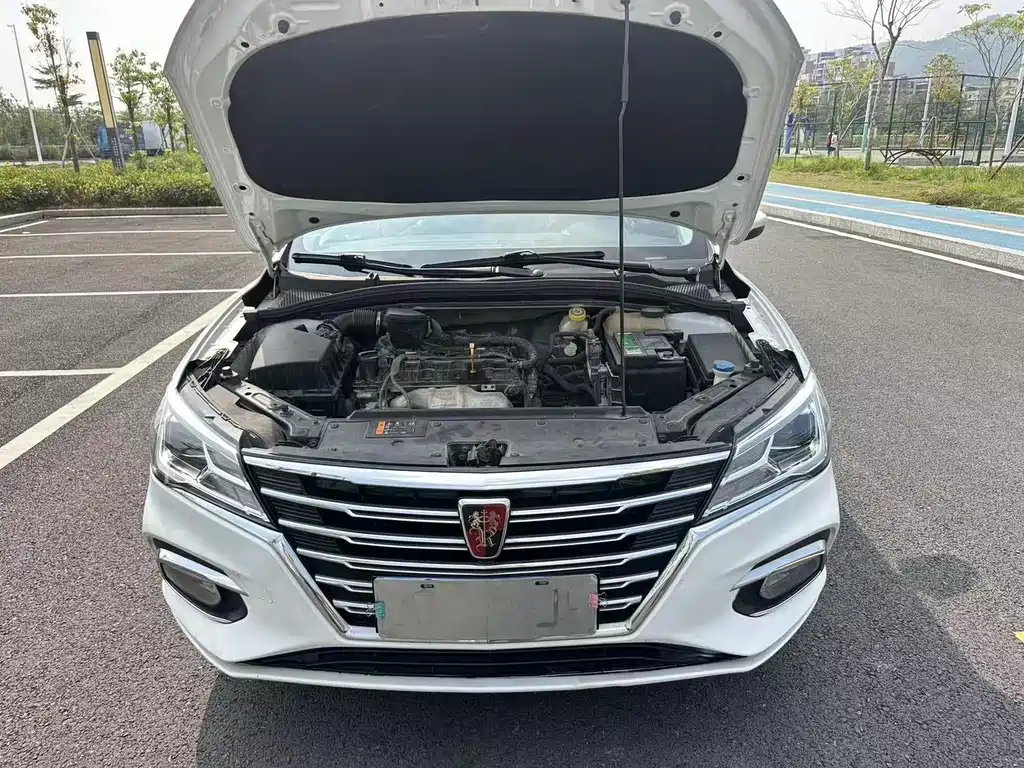 Roewe i5 — фото 18