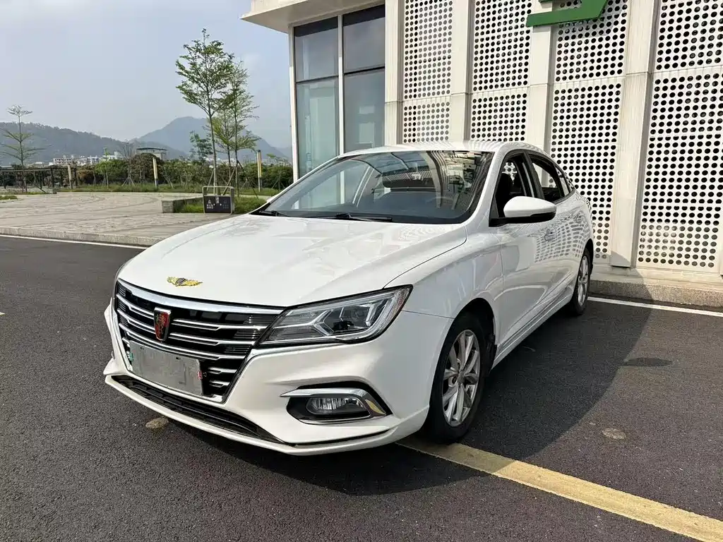 Roewe i5 — фото 20