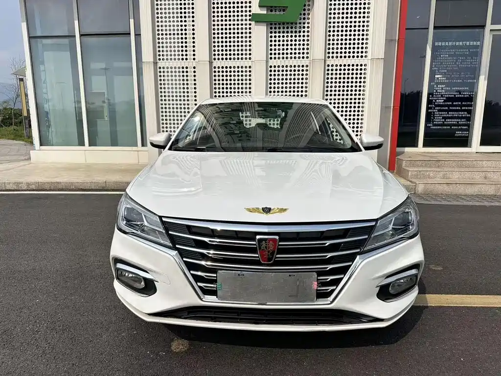 Roewe i5 — фото 21