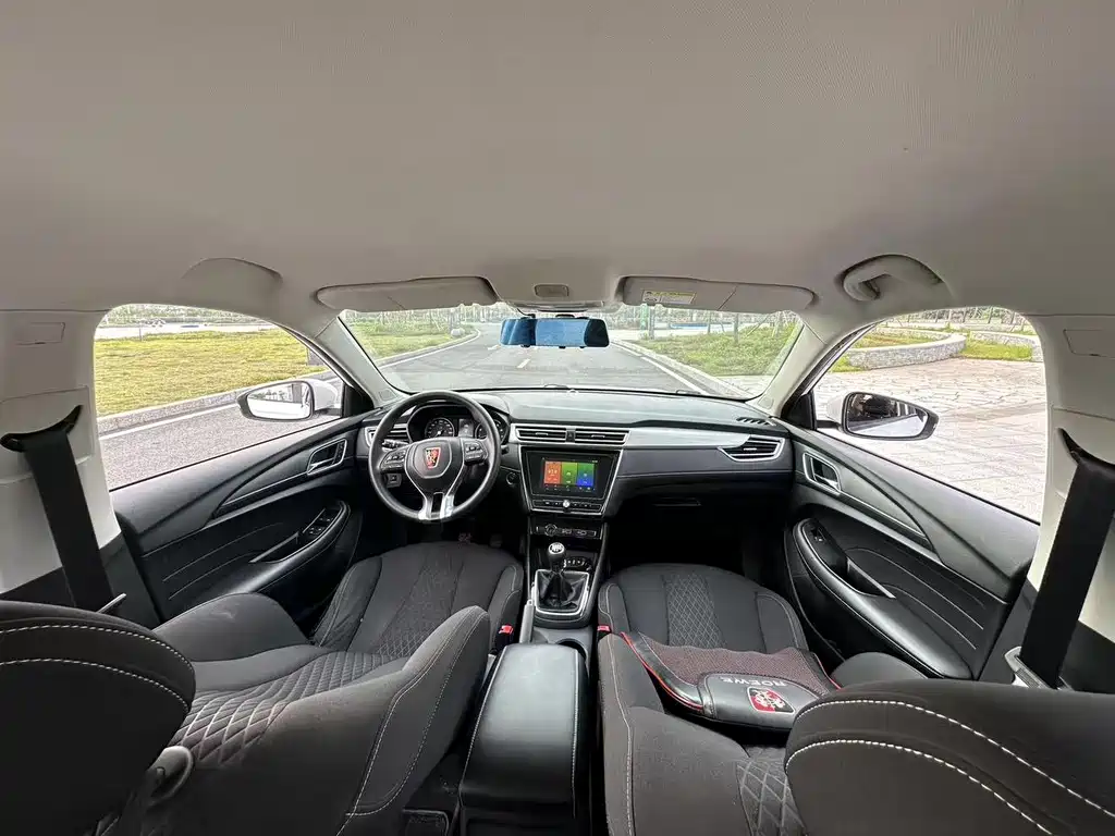 Roewe i5 — фото 23