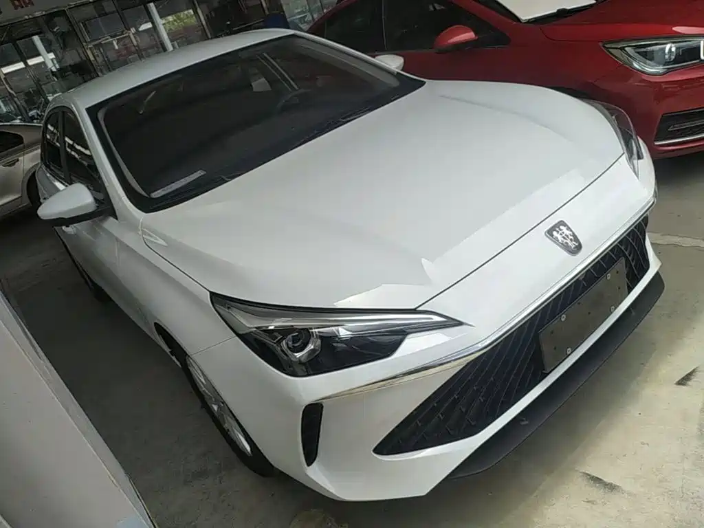 Roewe i5 — фото 4