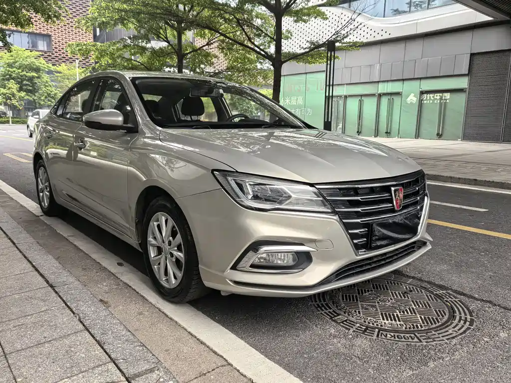 Roewe i5 — фото 4