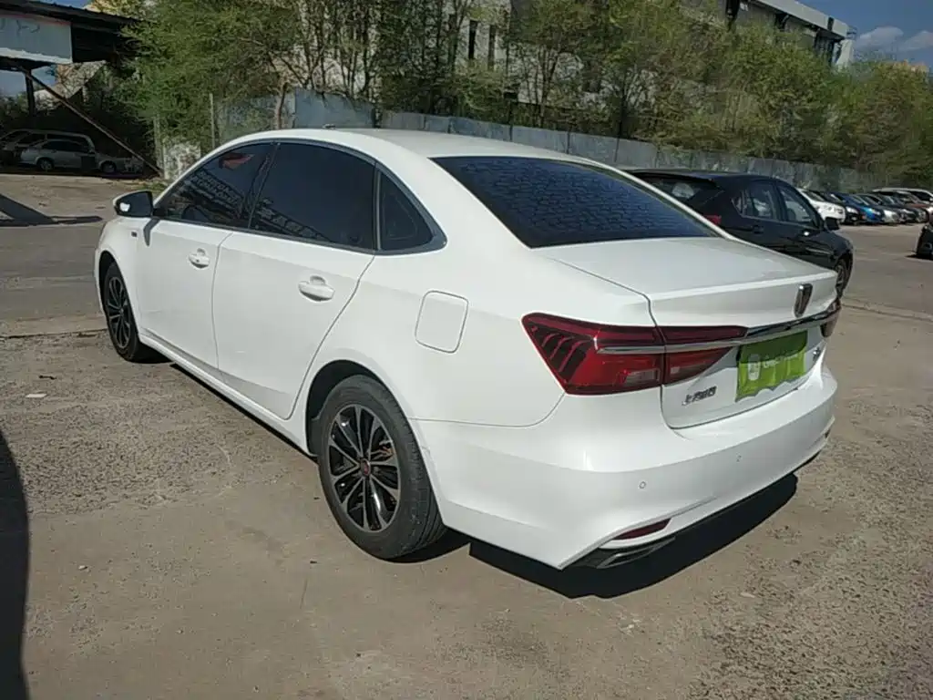 Roewe i6 Classic — фото 23