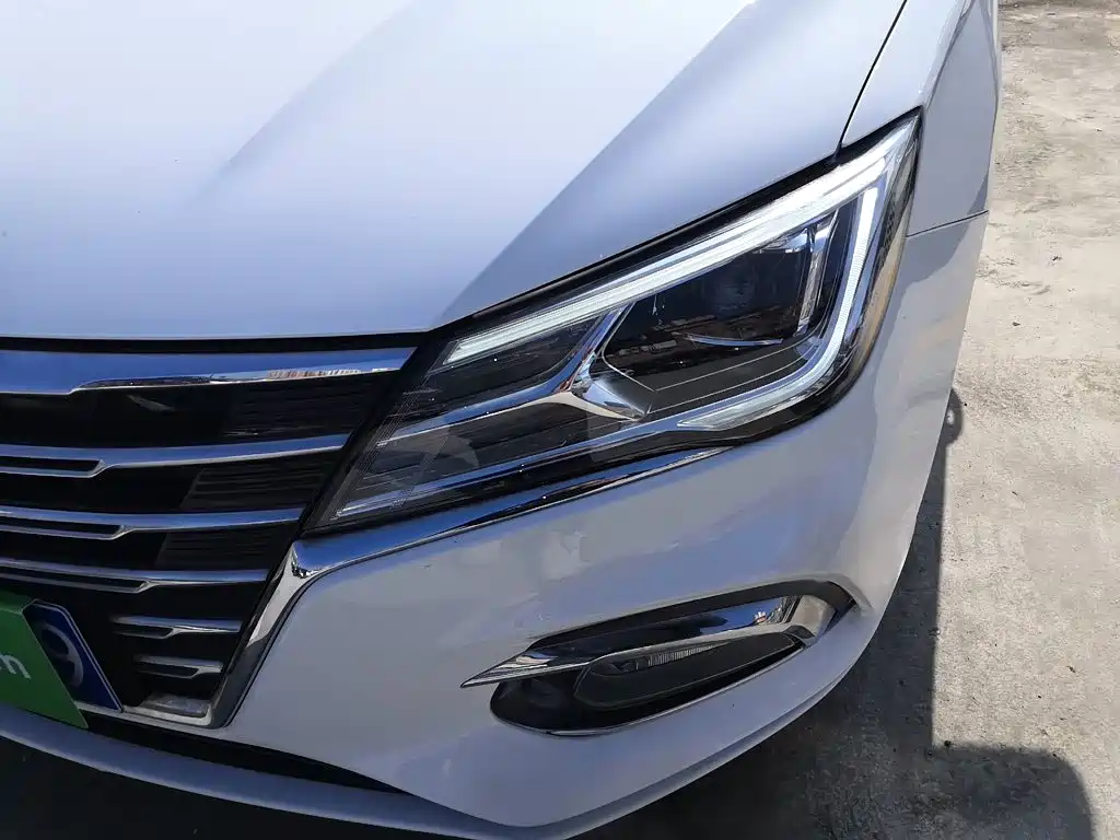 Roewe i5 — фото 24