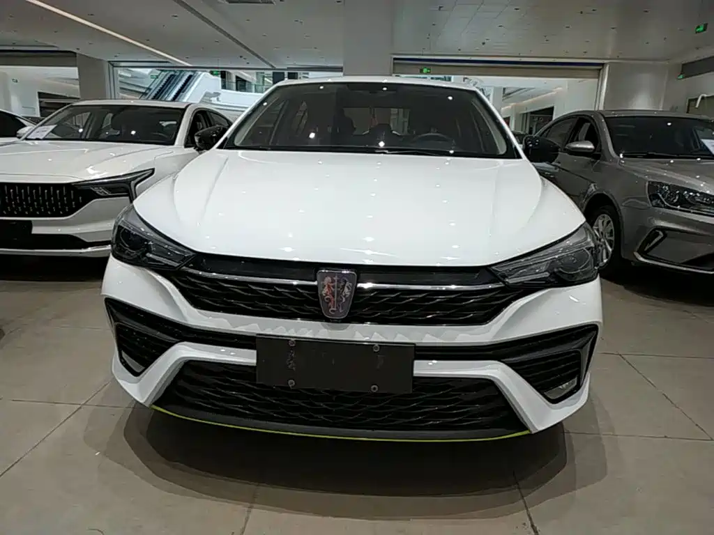Roewe i5 — фото 3