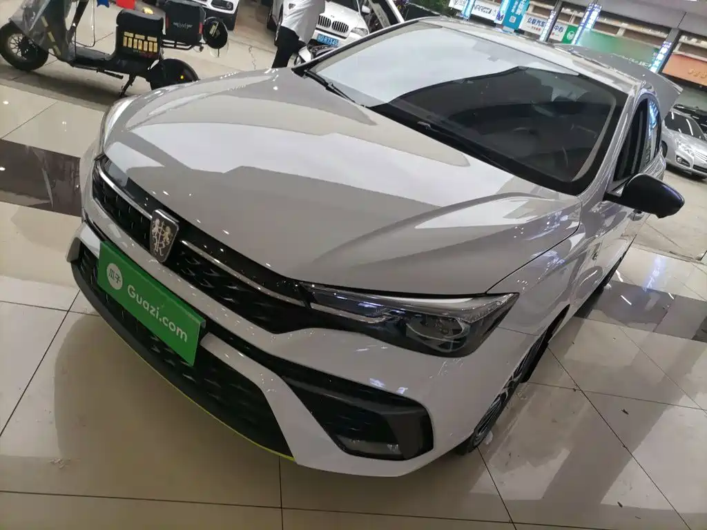 Roewe i5 — фото 2