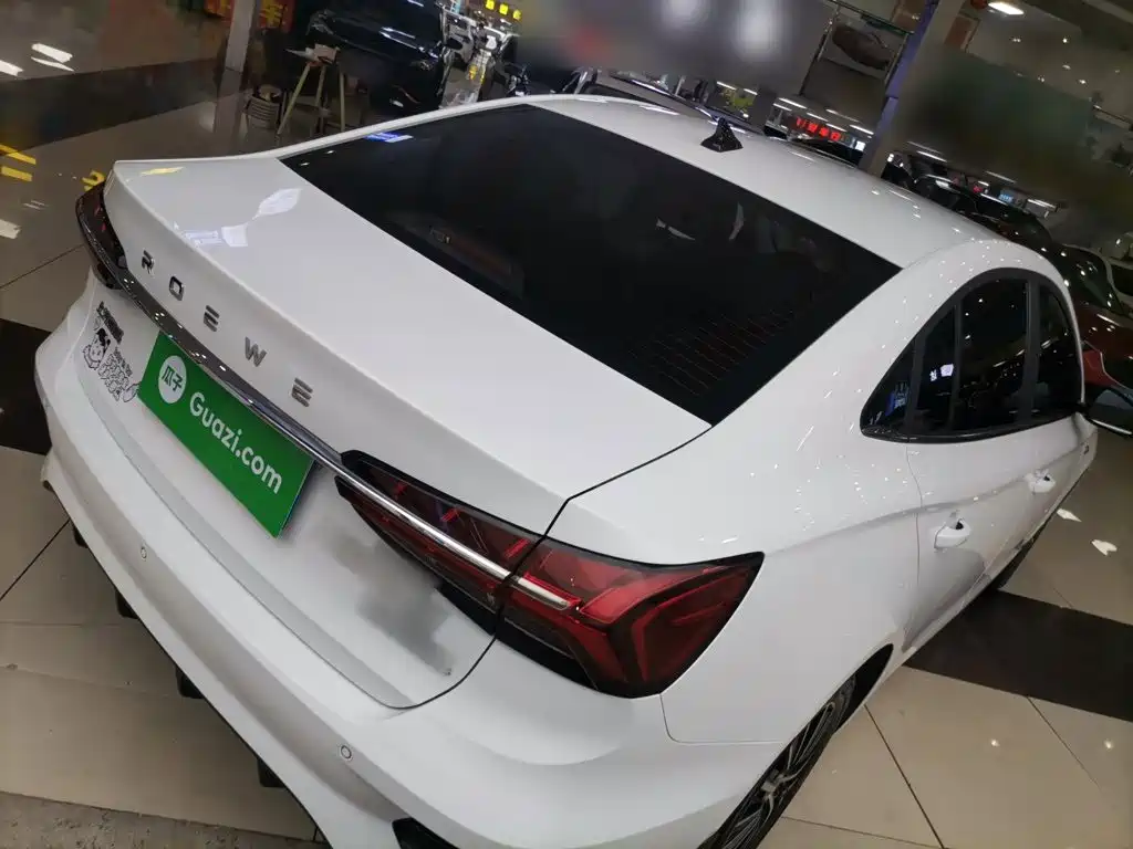 Roewe i5 — фото 5
