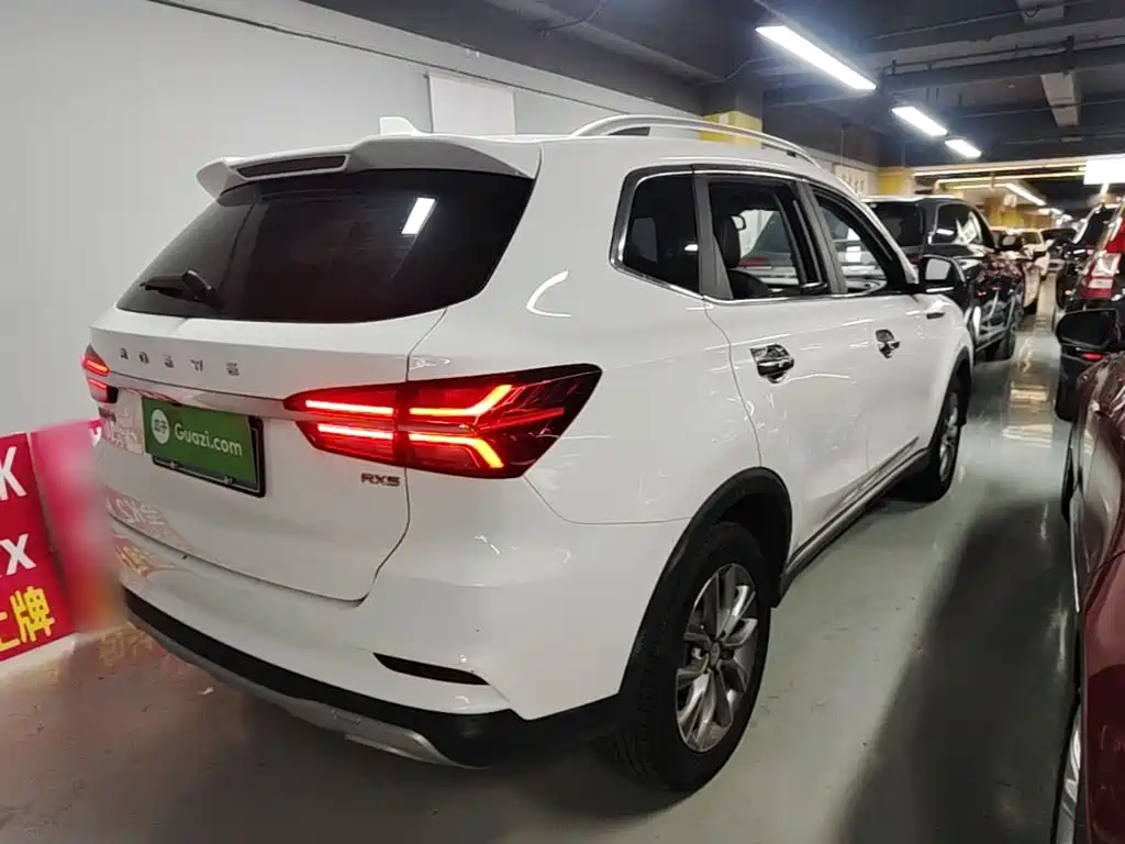 Roewe RX5 — фото 7