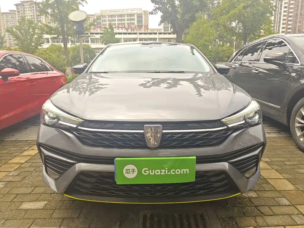 Roewe i5 — фото 3