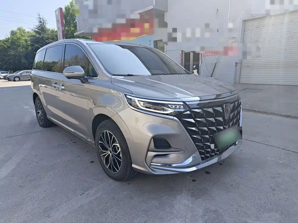 Roewe iMAX8 New Energy — фото 4