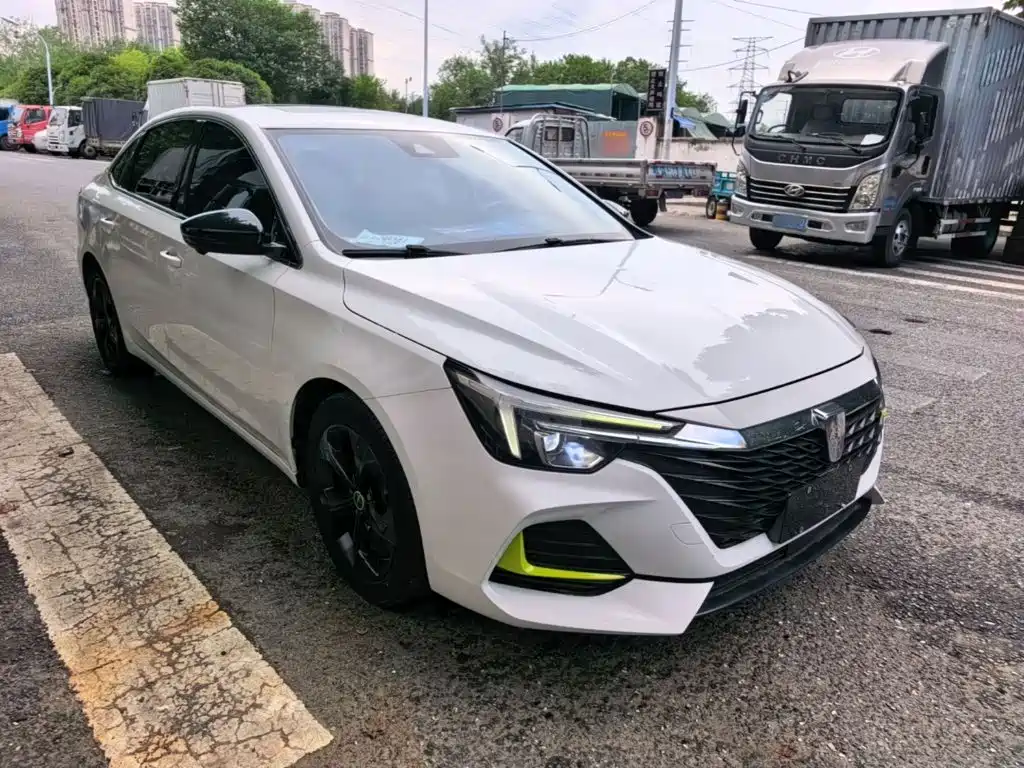 Roewe i6 MAX — фото 4