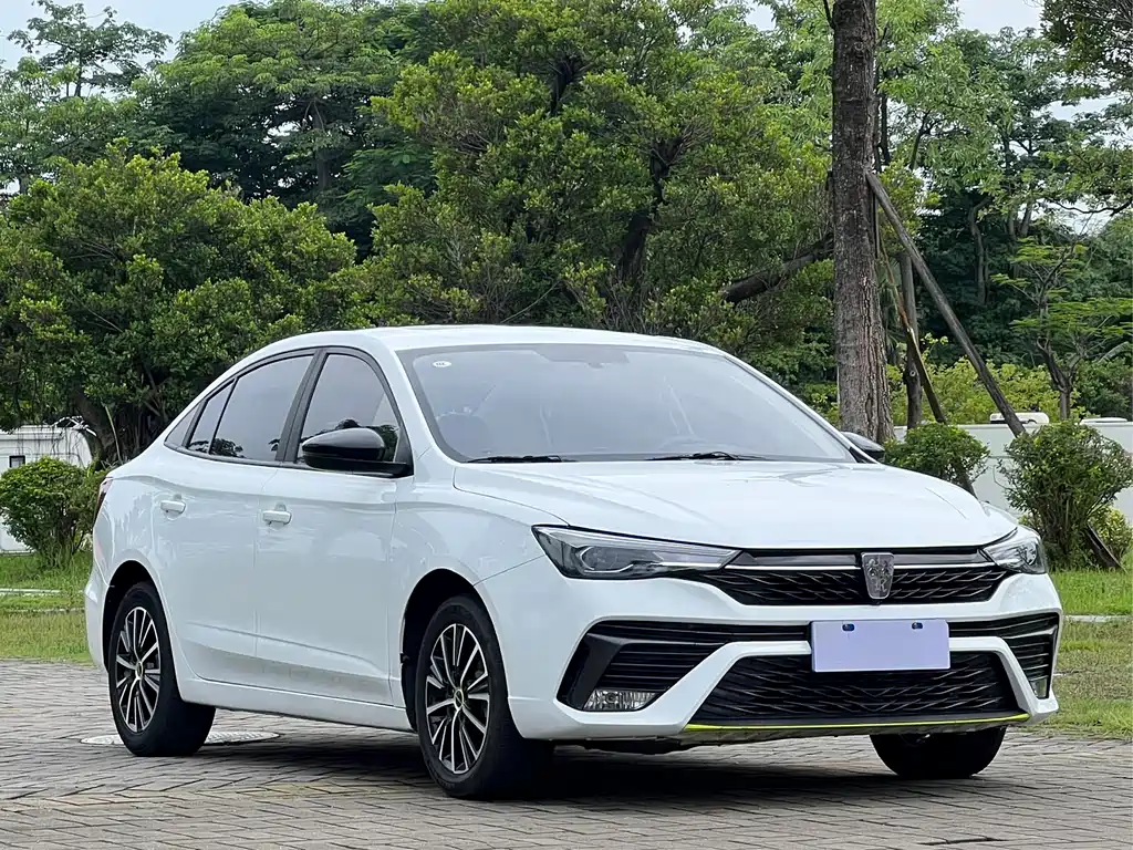 Roewe i5 — фото 3