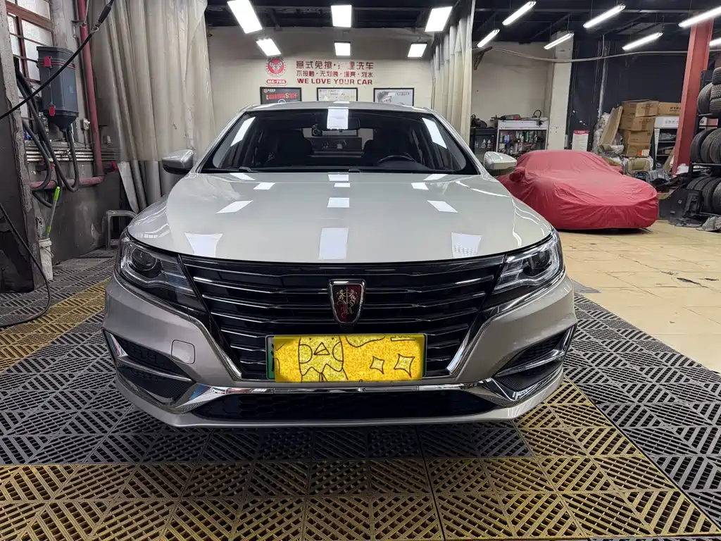 Roewe i6 New Energy — фото 2
