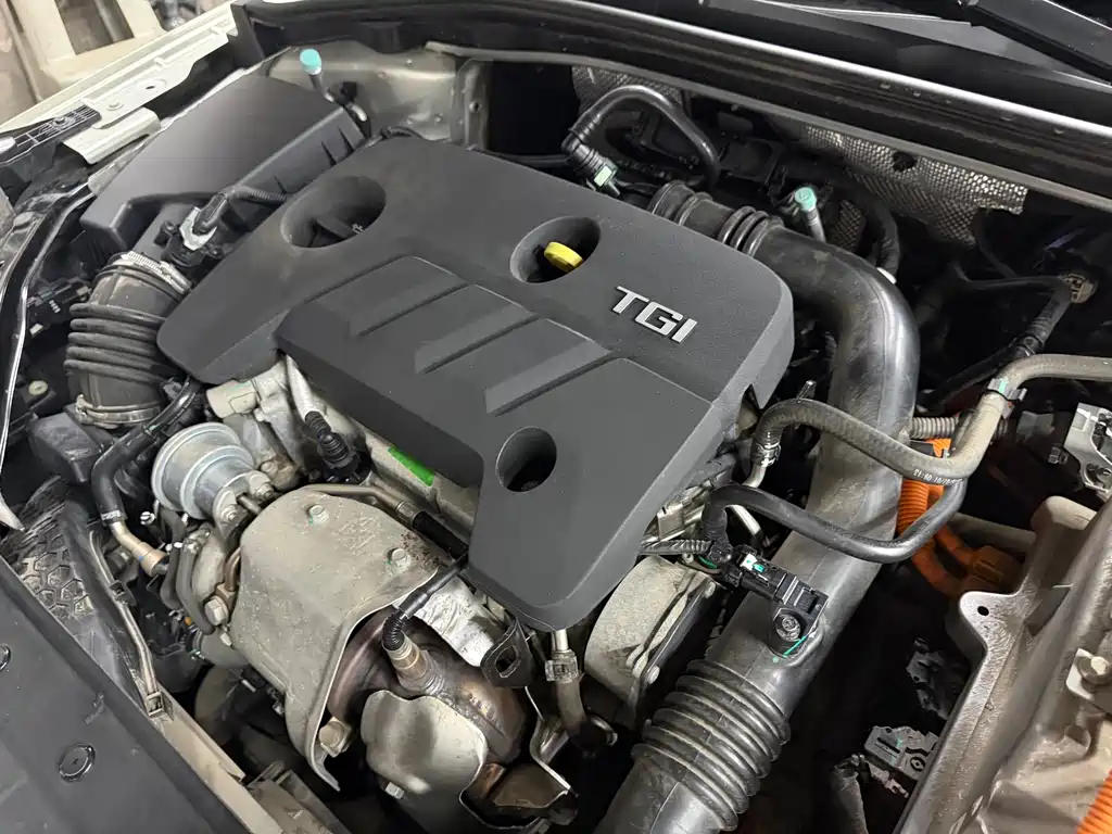 Roewe i6 New Energy — фото 45