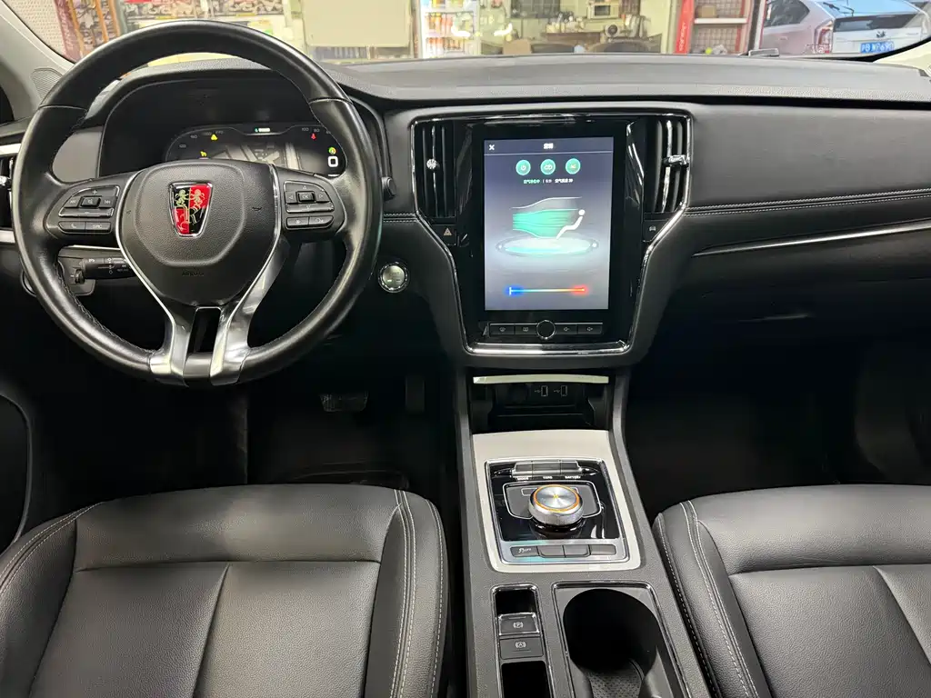Roewe i6 New Energy — фото 7