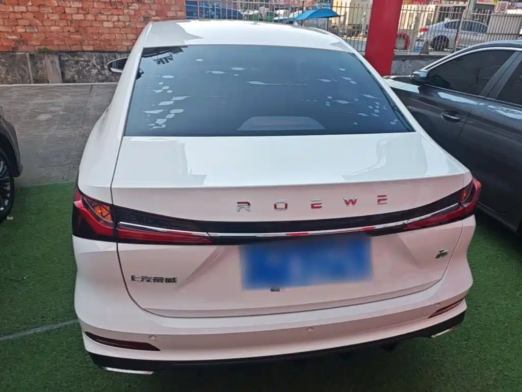 Roewe i5 — фото 6