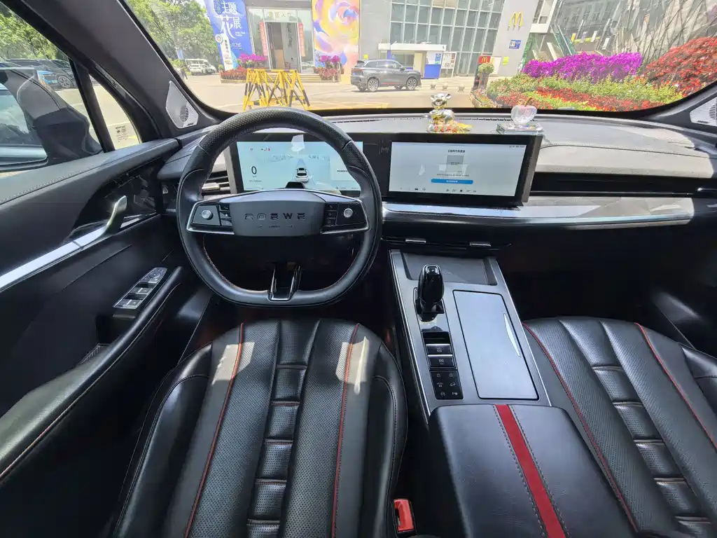 Roewe RX5 MAX — фото 7