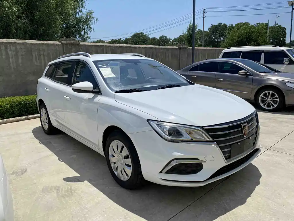 Roewe Ei5 — фото 4