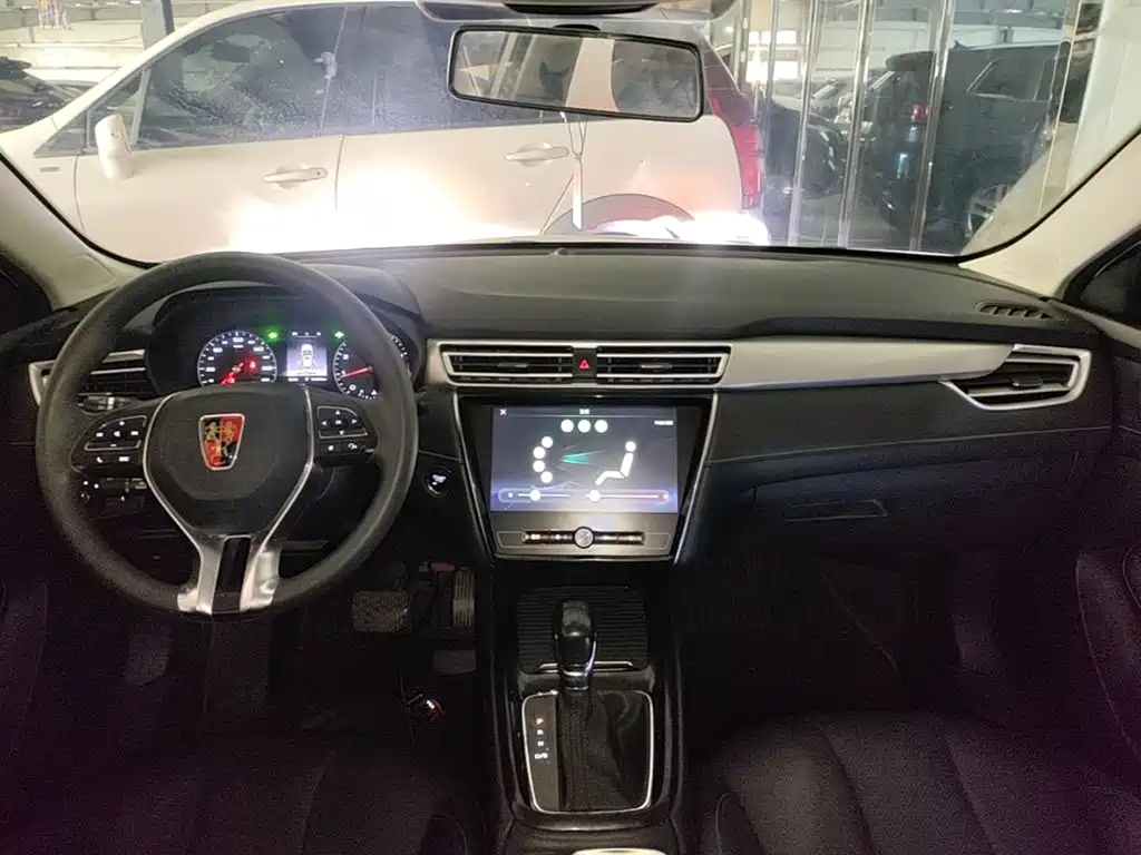 Roewe i5 — фото 10