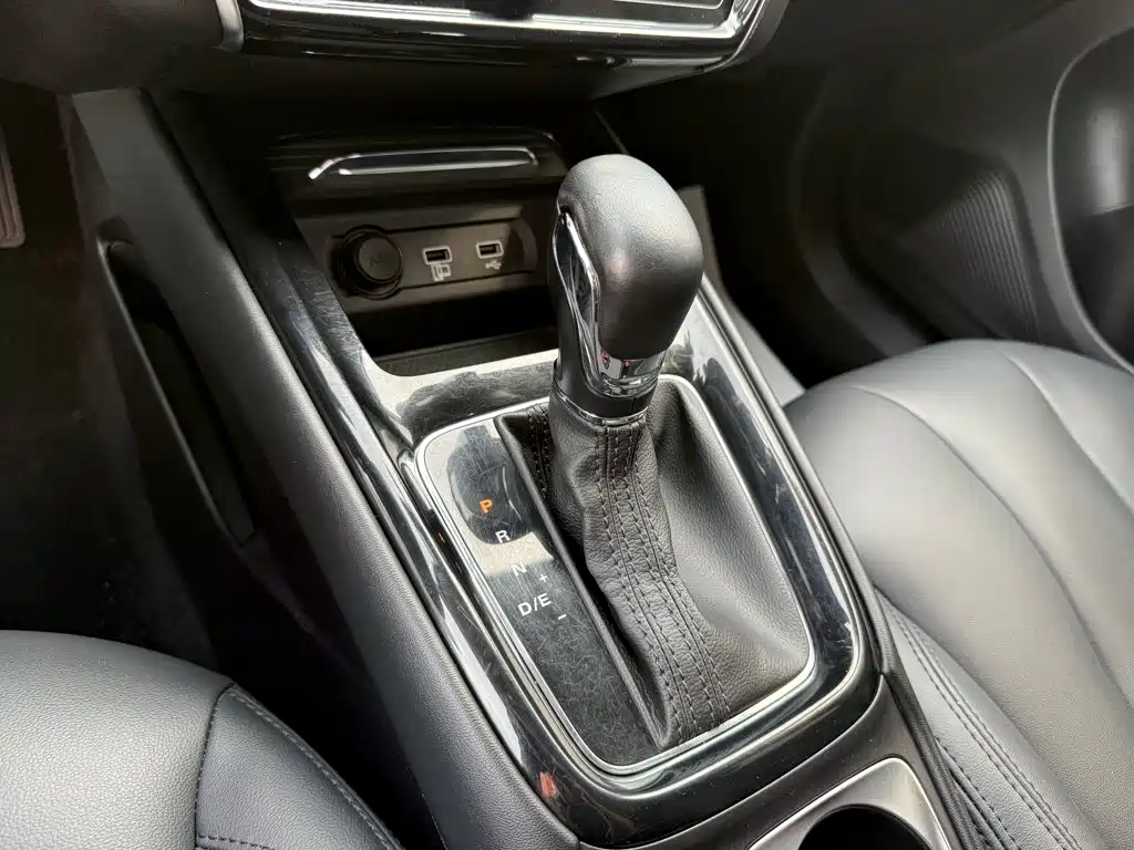 Roewe i5 — фото 4