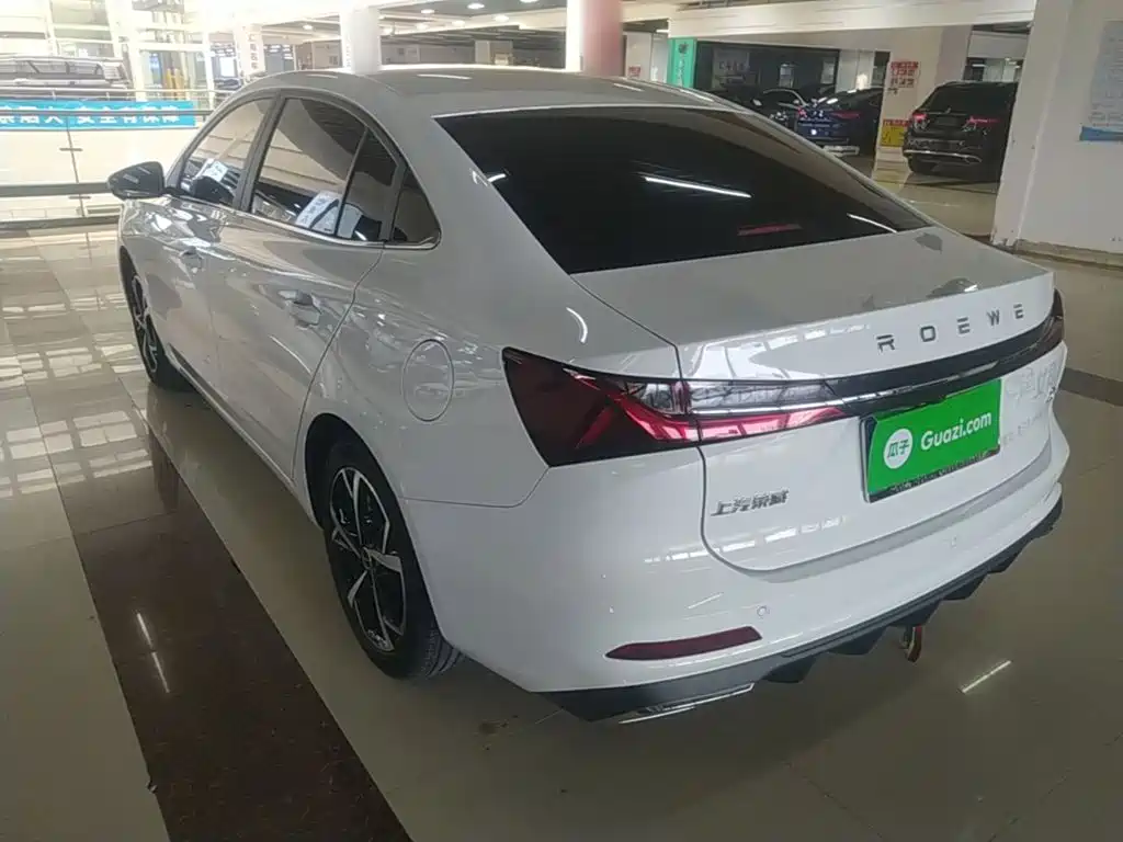 Roewe i5 — фото 5
