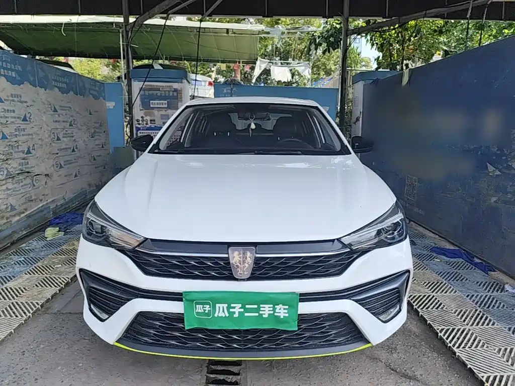 Roewe i5 — фото 3