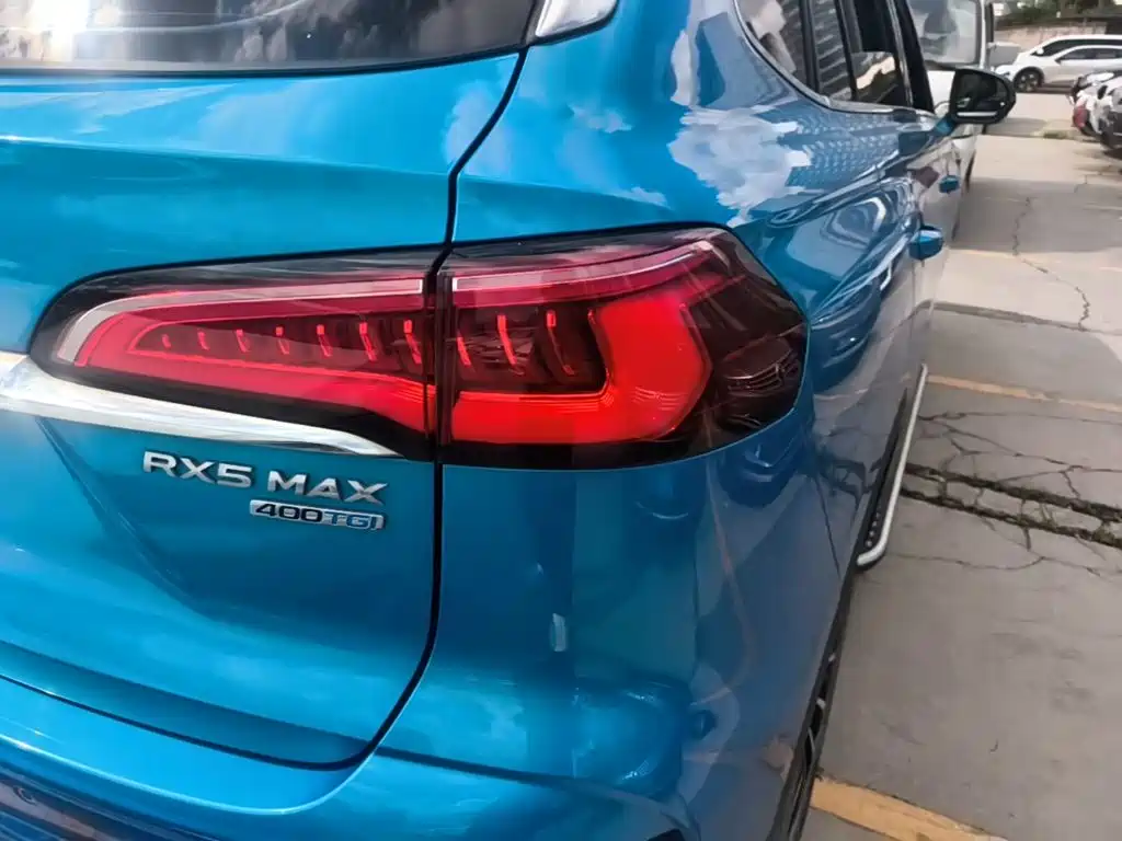 Roewe RX5 MAX — фото 8