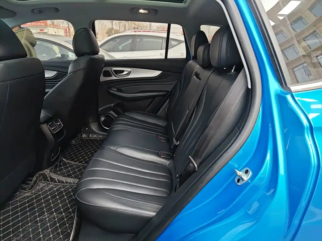 Roewe RX5 MAX — фото 13