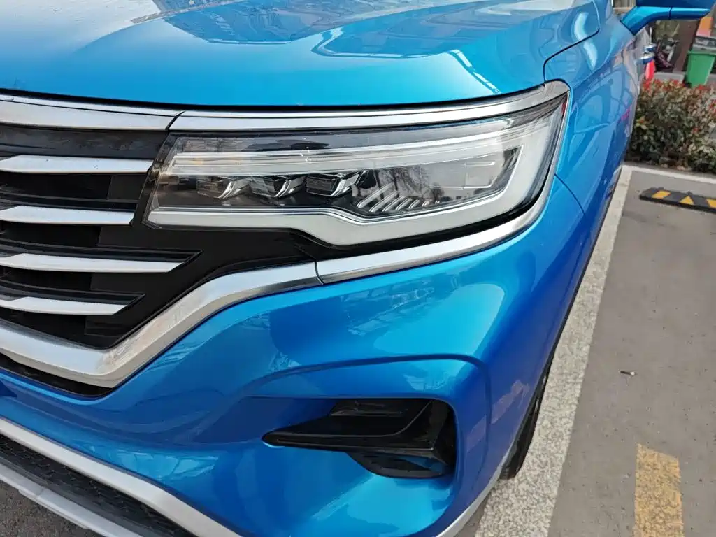 Roewe RX5 MAX — фото 18