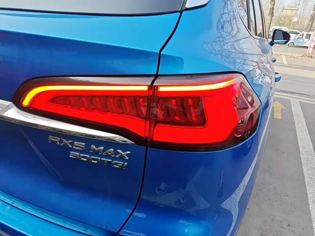 Roewe RX5 MAX — фото 24