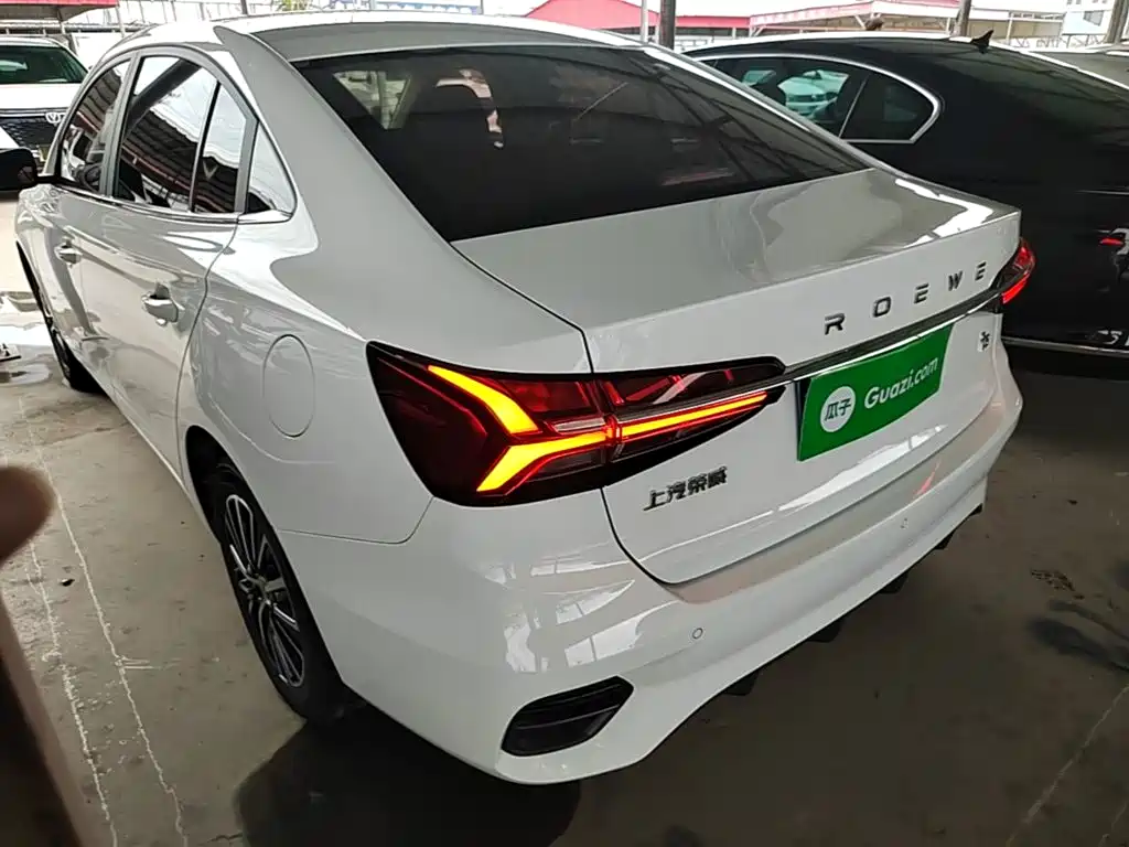 Roewe i5 — фото 5